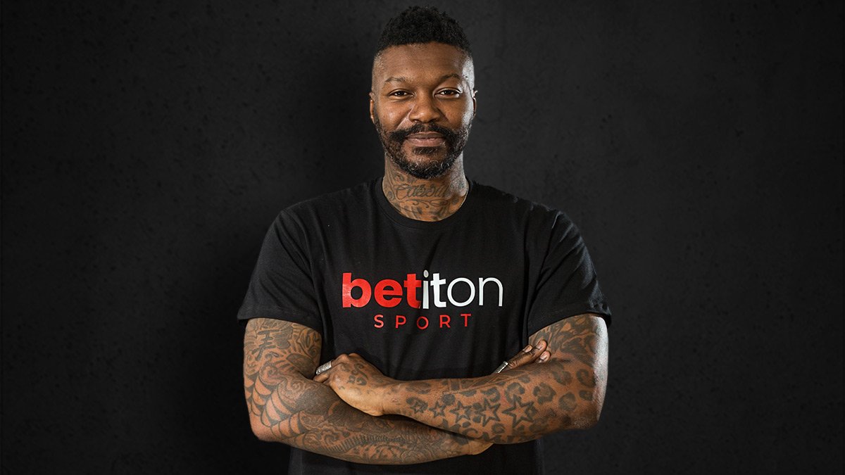 betiton-welcomes:-djibril-cisse!