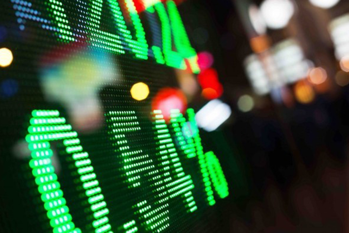 karel-komarek-revives-ipo-plan-for-sazka-group
