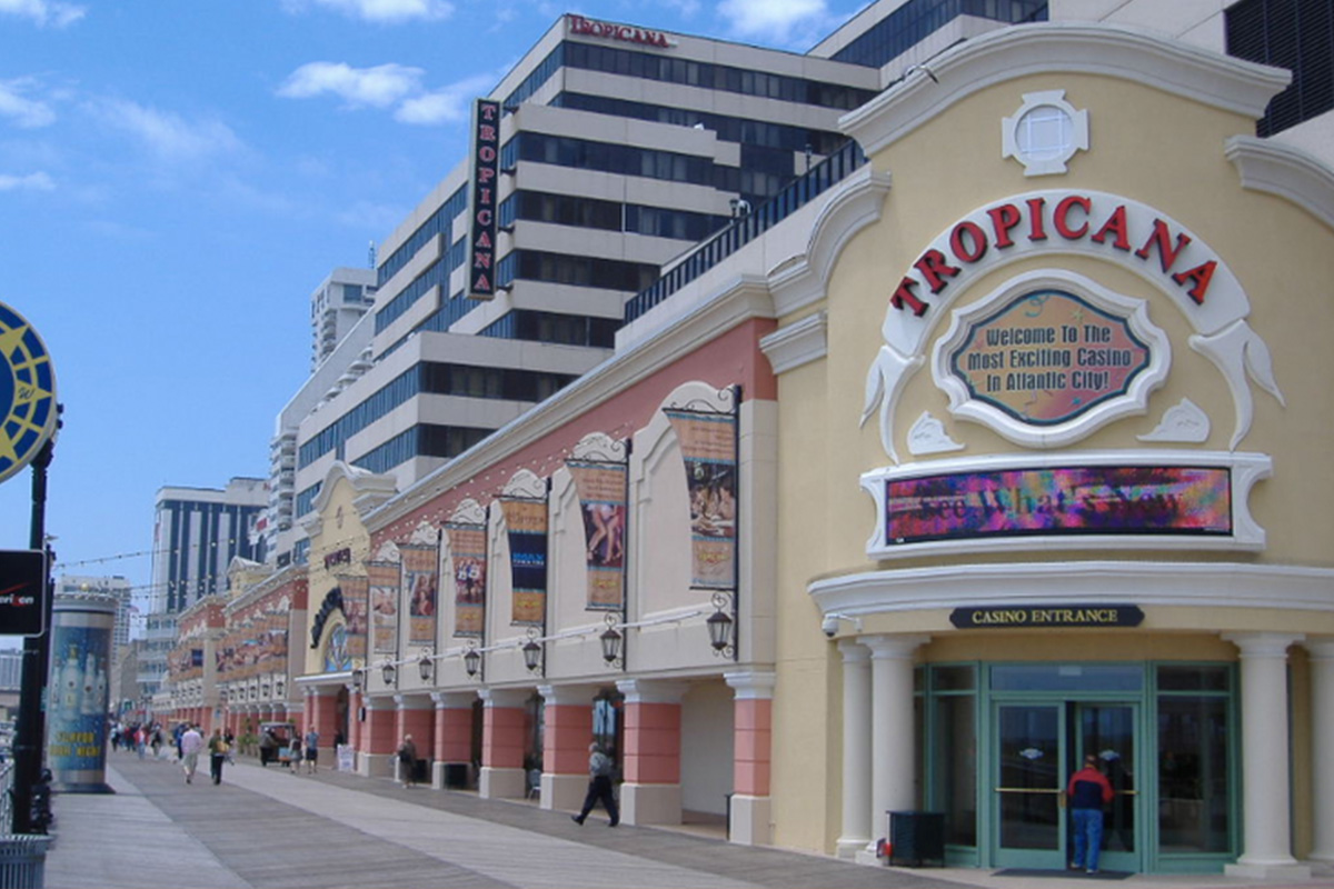 tropicana-atlantic-city-celebrates-40-years-of-success-with-a-sizzling-summer-lineup