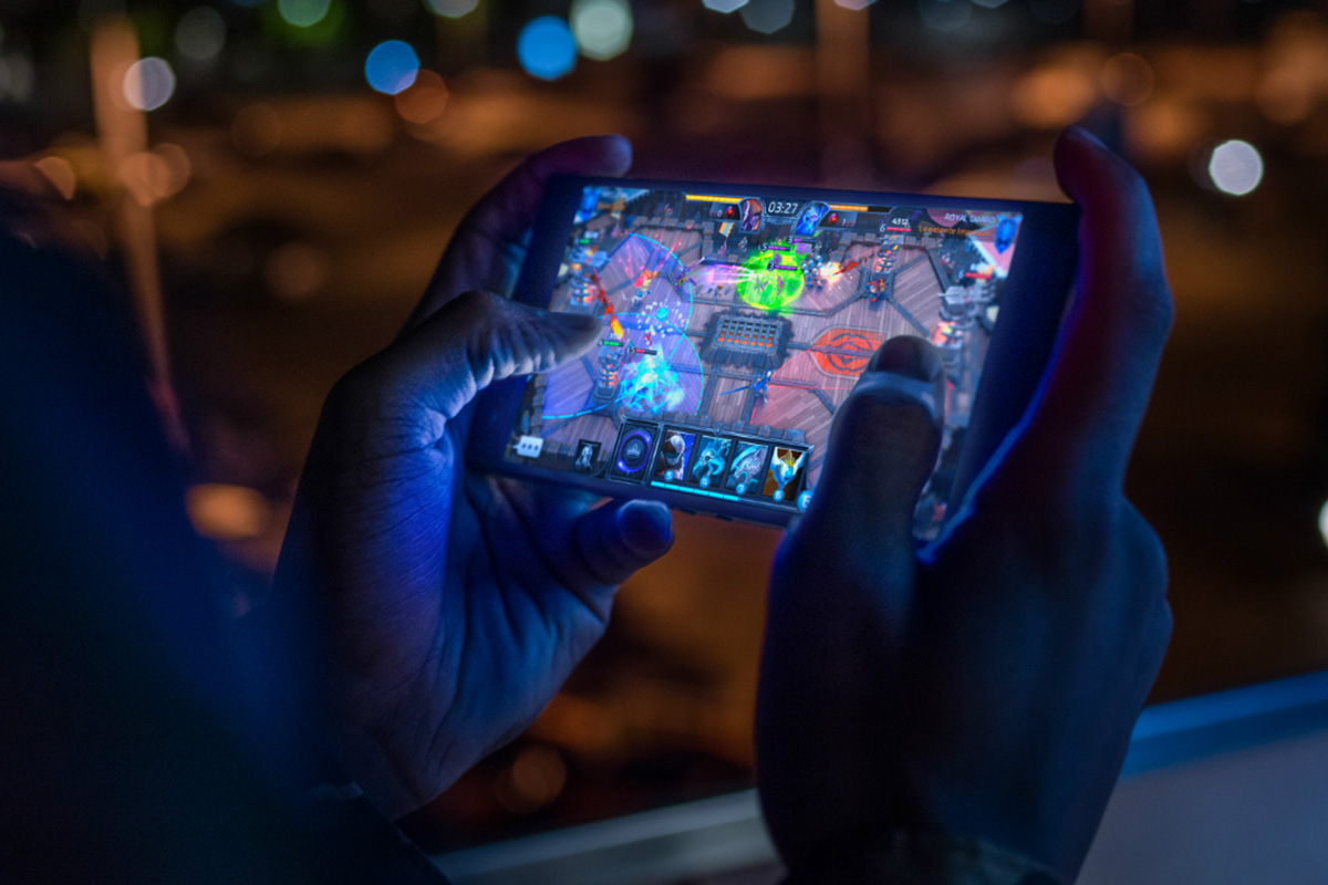 mobile-gaming-on-track-to-surpass-$120b-spend-in-2021
