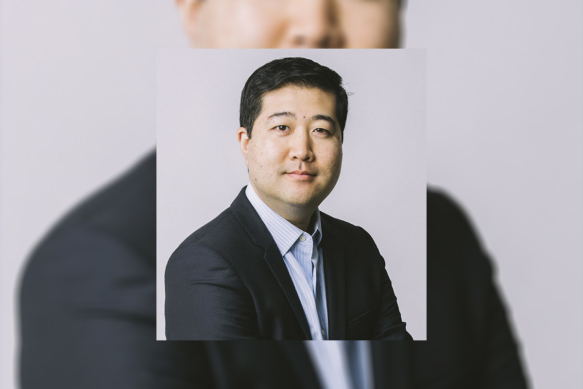 lenny-moon-chief-executive-officer-of-flycoin:-a-new,-cryptocurrency-travel-rewards-program
