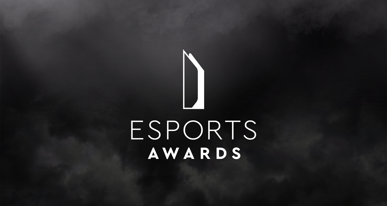 esports-awards-unveils-pro,-on-air-and-collegiate-finalists