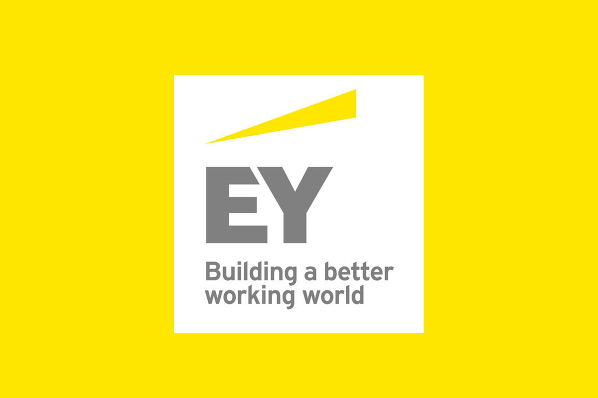 ey-smart-reviewer-helps-accelerate-and-optimize-approval-of-marketing-materials-in-the-life-sciences-industry