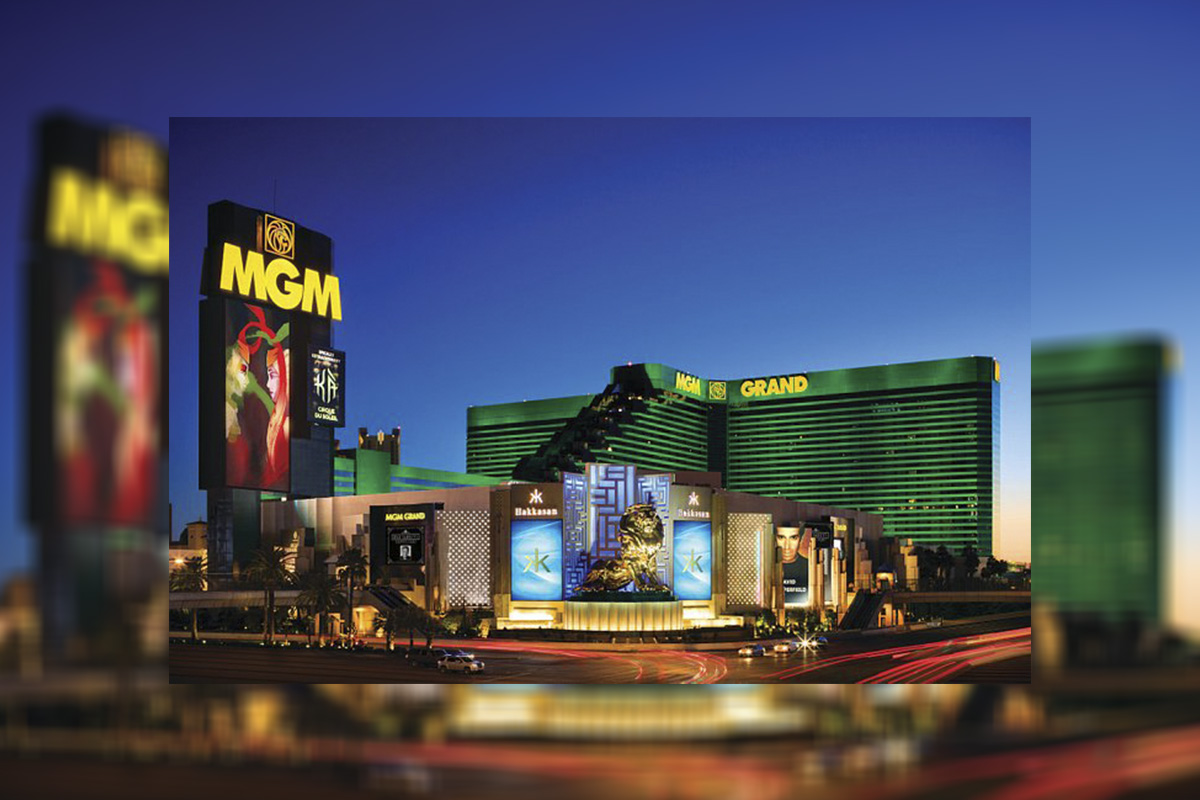 mgm-hotel-&-casino-workers-vote-unanimously-to-join-teamsters