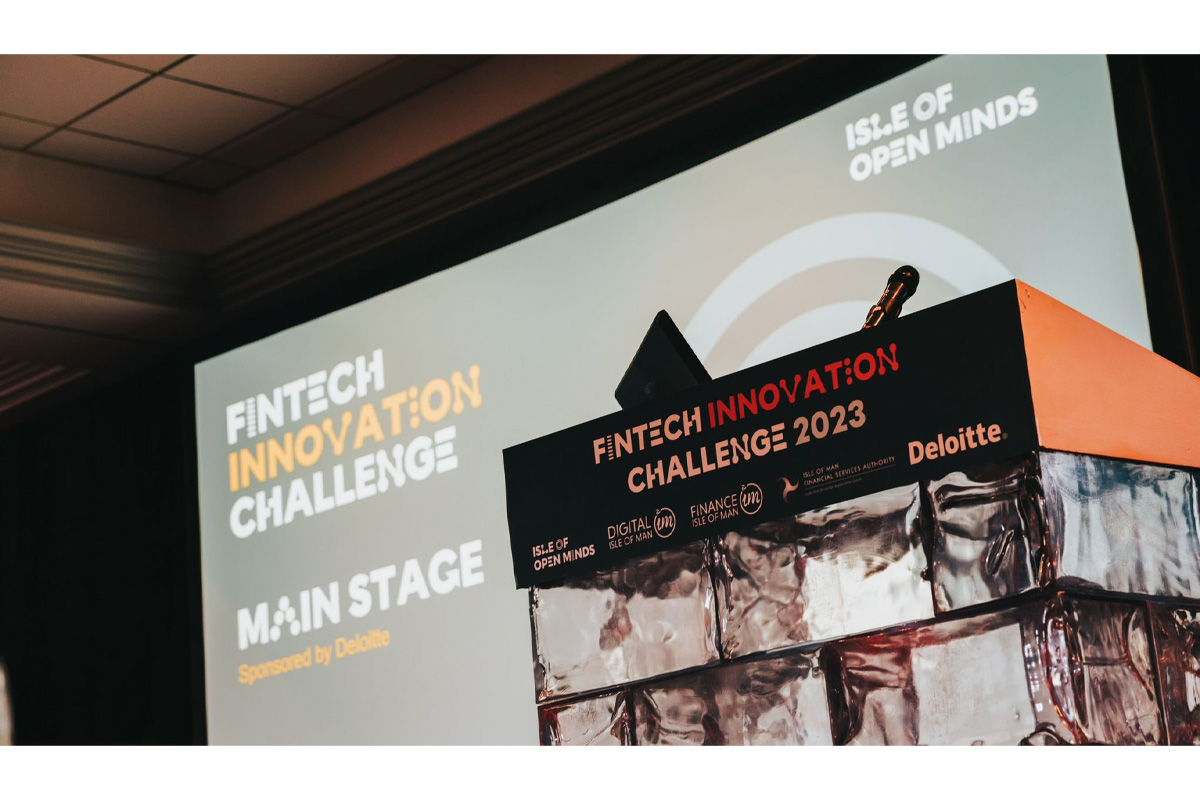 solutionshub-celebrates-triumph-at-the-isle-of-man-fintech-innovation-challenge