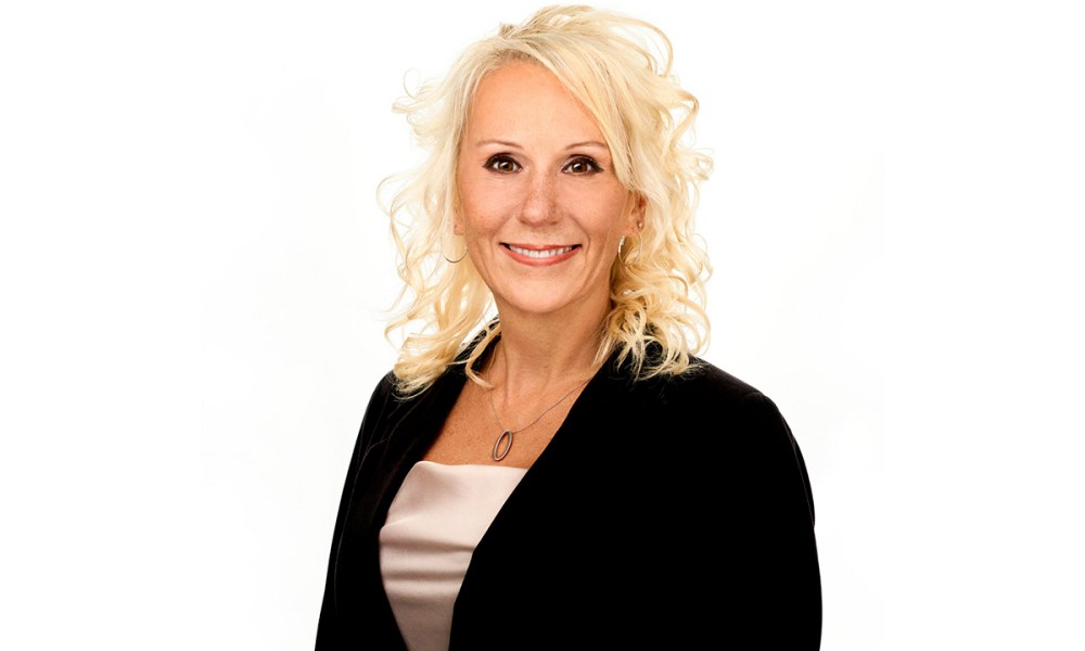 capstreet-backed-informativ-names-longtime-saas-executive-kimberly-lang-as-chief-operating-officer