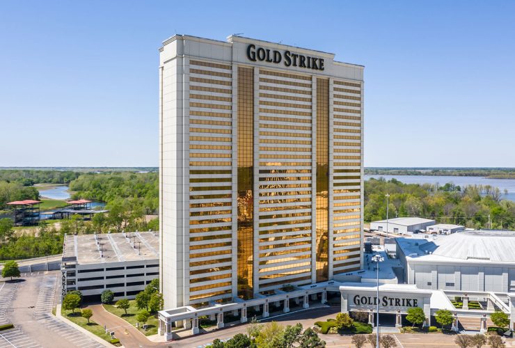 gold-strike-casino-resort-tunica-names-shane-robertson-director-of-gaming-and-operations
