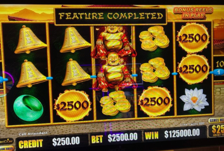 jackpot-alert-|-caesars-palace-and-paris-las-vegas