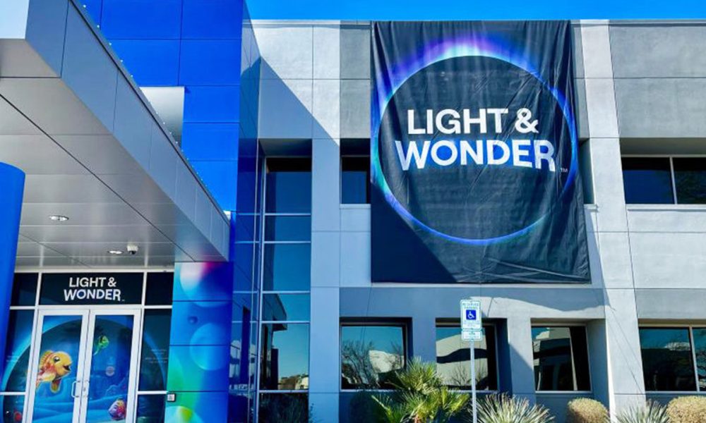 light-&-wonder-signs-deal-with-loto-quebec