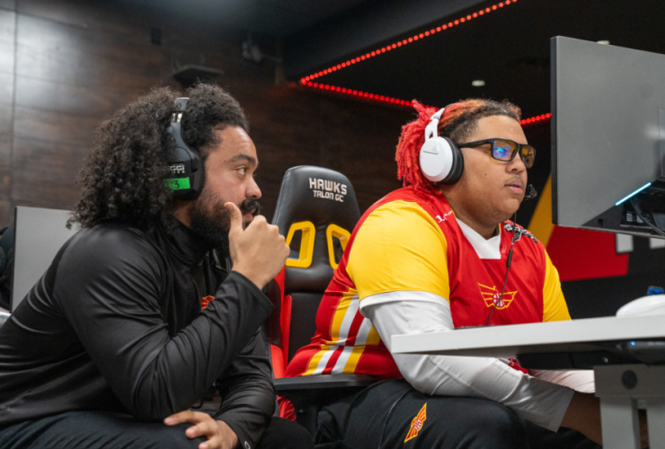 hawks-talon-gc-hosts-raptors-uprising-gc-for-live-game;-concludes-group-play-of-slam-open