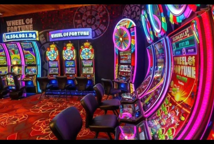 igt-wheel-of-fortune-and-powerbucks-slots-award-monumental-million-dollar-plus-jackpots-in-march