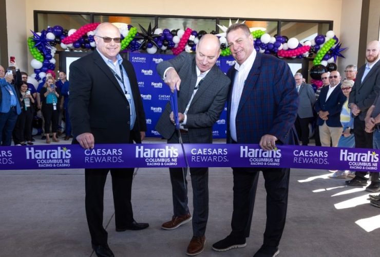 caesars-entertainment-celebrates-grand-opening-of-company’s-first-nebraska-property,-harrah’s-columbus-nebraska-racing-and-casino