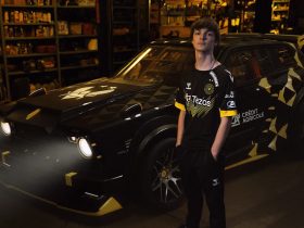 team-vitality-renews-with-zen-until-2026,-paving-the-way-for-rocket-league-legacy