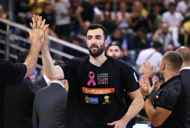 betsson,-aris-bc-and-aek-betsson-bc-join-forces-to-raise-awareness-for-breast-cancer-prevention