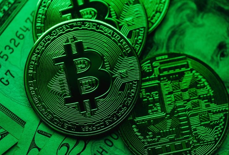 Bitcoin’s recent surge in value has several reasons behind this growth that reflect the broader dynamics of the cryptocurrency market