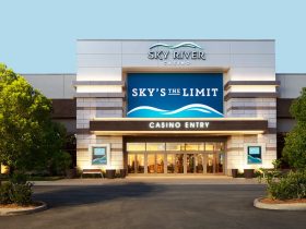 sky-river-casino-guest-wins-half-million-dollars-playing-progressive-blackjack