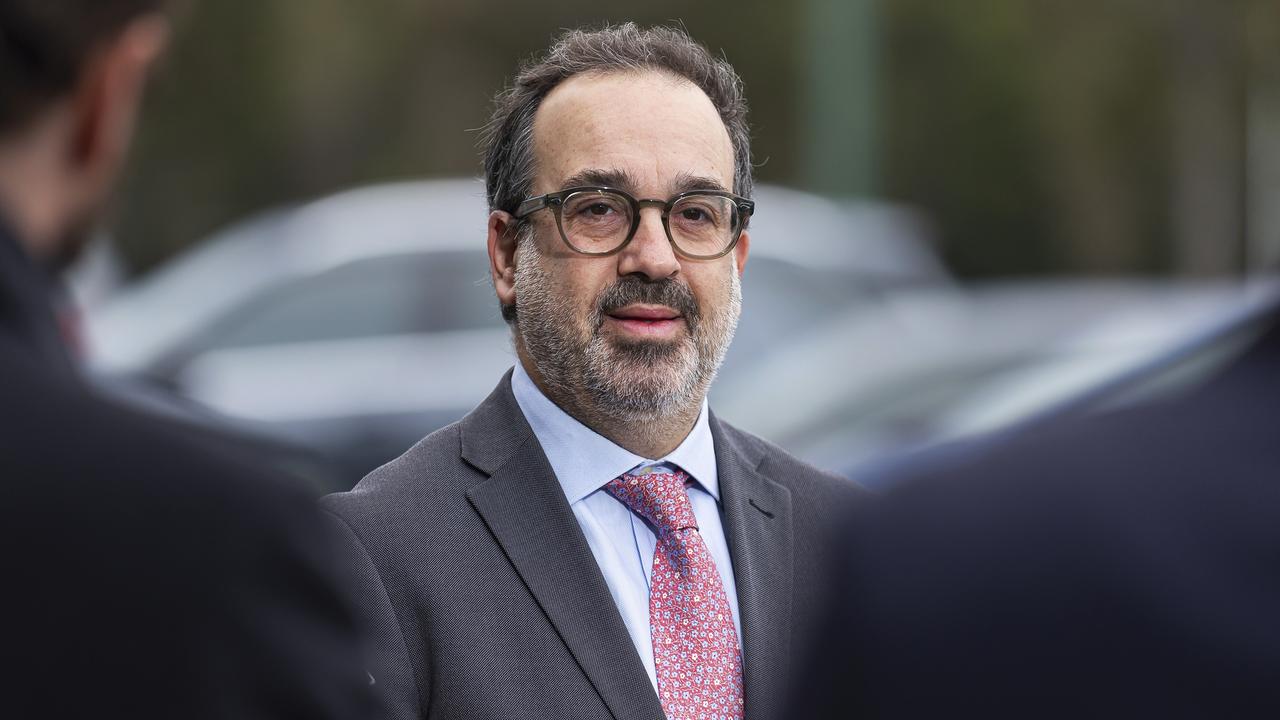 martin-pakula-named-chair-of-crown-melbourne