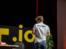 betby-takes-center-stage-at-next-summit-valletta-with-a-standout-appearance-by-magnus-carlsen