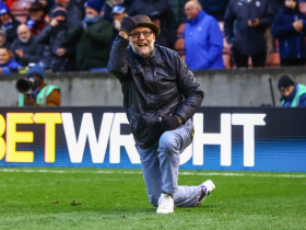 leyton-orient-fan-lands-15k-from-betwright-crossbar-challenge