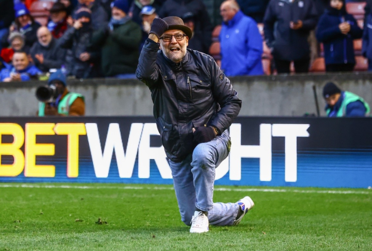 leyton-orient-fan-lands-15k-from-betwright-crossbar-challenge