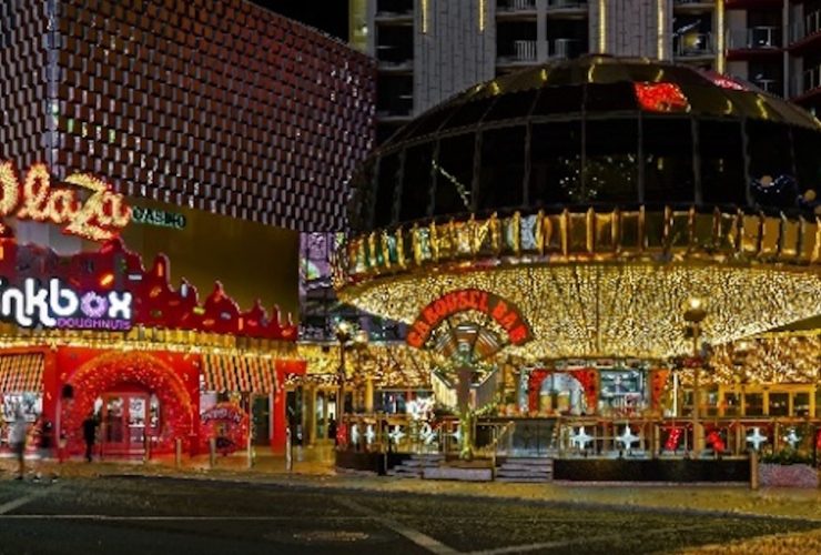 celebrate-st.-patrick’s-day-at-the-plaza-hotel-&-casino’s-glittering-carousel-bar