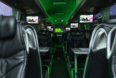 midnite-runs-free-coaches-for-southampton-fans-to-fa-cup-semi-final-at-wembley