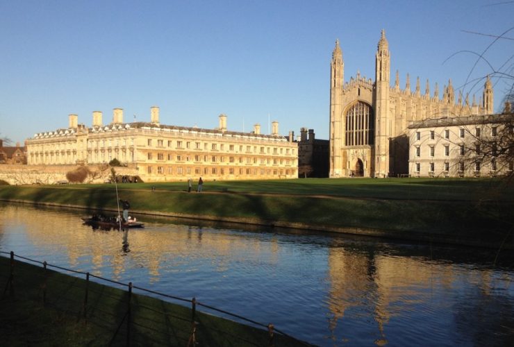 university-of-cambridge:-gambling-ads-on-social-media-platforms-reach-men-2.3-times-more-often-than-women
