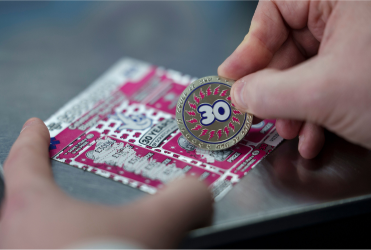 allwyn-rolls-out-limited-edition-scratch-coin-giveaway-at-10-uk-lottery-retailers